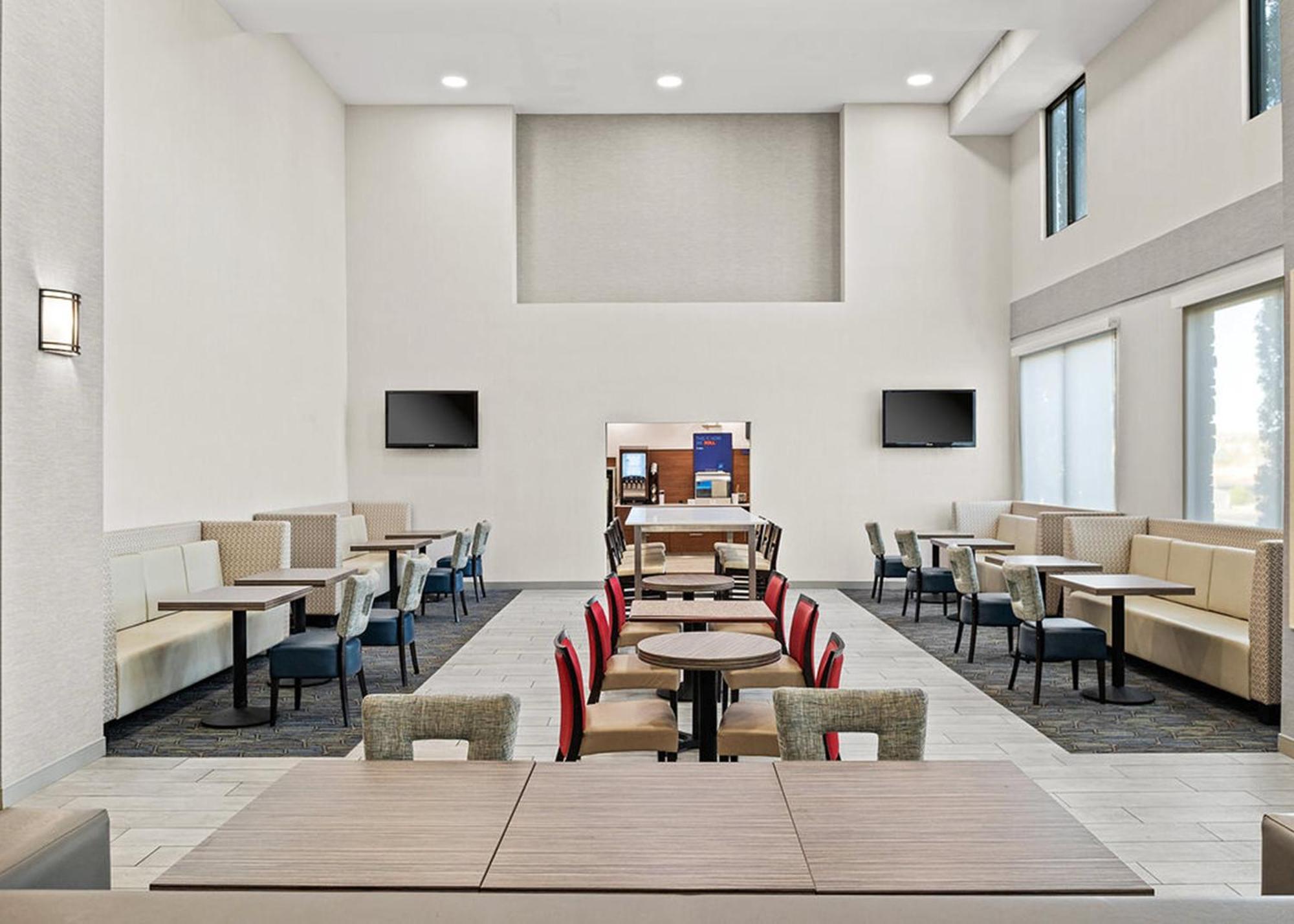 Holiday Inn Express Hotel & Suites Twentynine Palms By Ihg מראה חיצוני תמונה